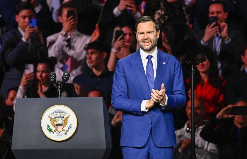 J.D. Vance. Fot. PAP/EPA/ROBERT HEGEDUS