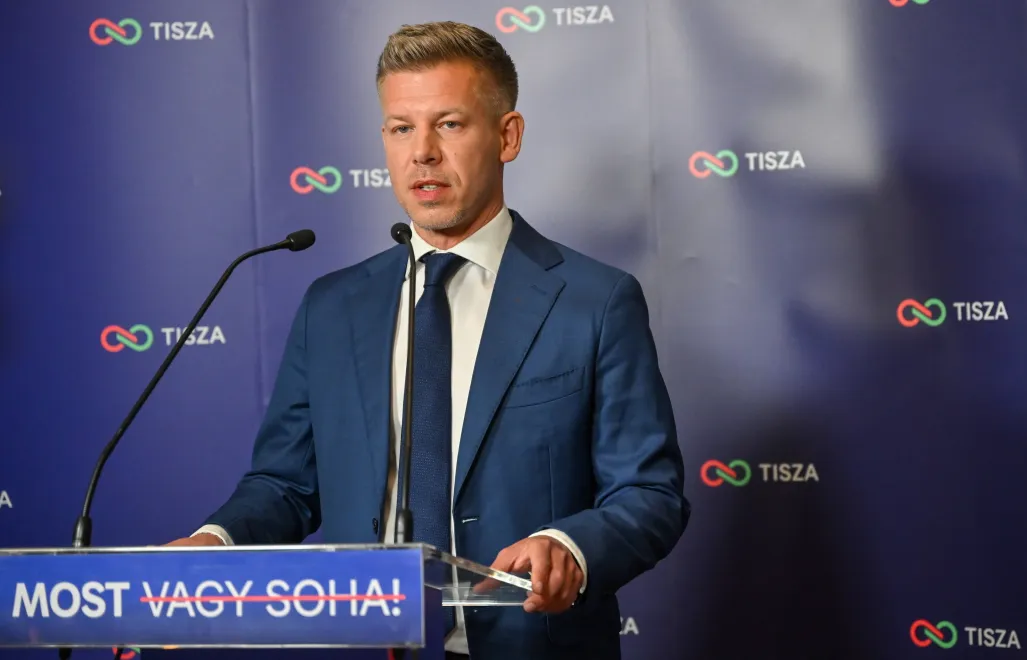 Peter Magyar, przewodniczący Tiszy. Fot. PAP/EPA/Tibor Illyes