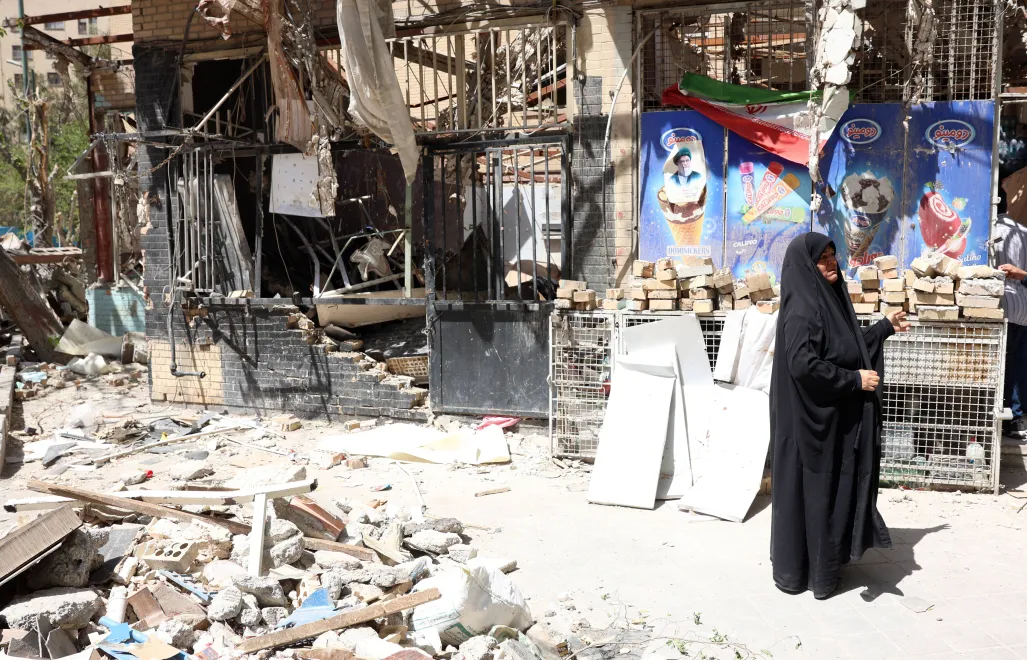 Zniszczenia w Teheranie (zdjęcie ilustracyjne). Fot. EPA/ABEDIN TAHERKENAREH