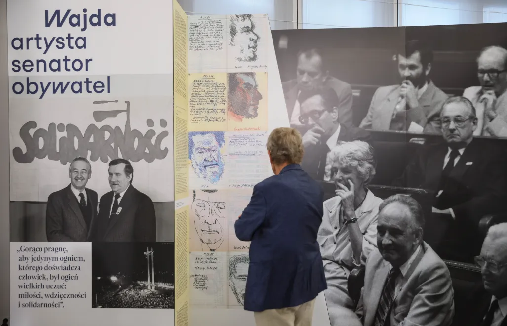Otwarcie wystawy „Andrzej Wajda. Artysta. Senator. Obywatel” w gmachu Senatu. Fot. PAP/Leszek Szymańsk