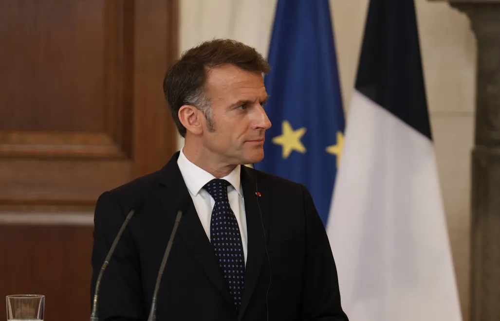 Президент Франції Емманюель Макрон. Fot. PAP/EPA/GEORGE VITSARAS