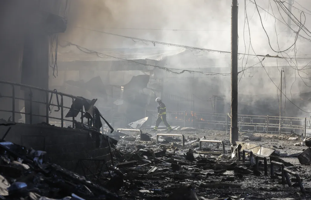 Rosja po raz trzeci wykorzystała hipersoniczny pocisk Oriesznik. Fot. PAP/PAP/EPA/SERGEY DOLZHENKO