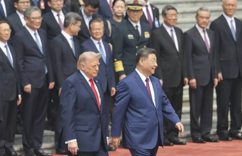 Prezydent USA Donald Trump i przywódca Chin Xi Jinping. Fot. PAP/EPA/Maxim Shemetov / POOL