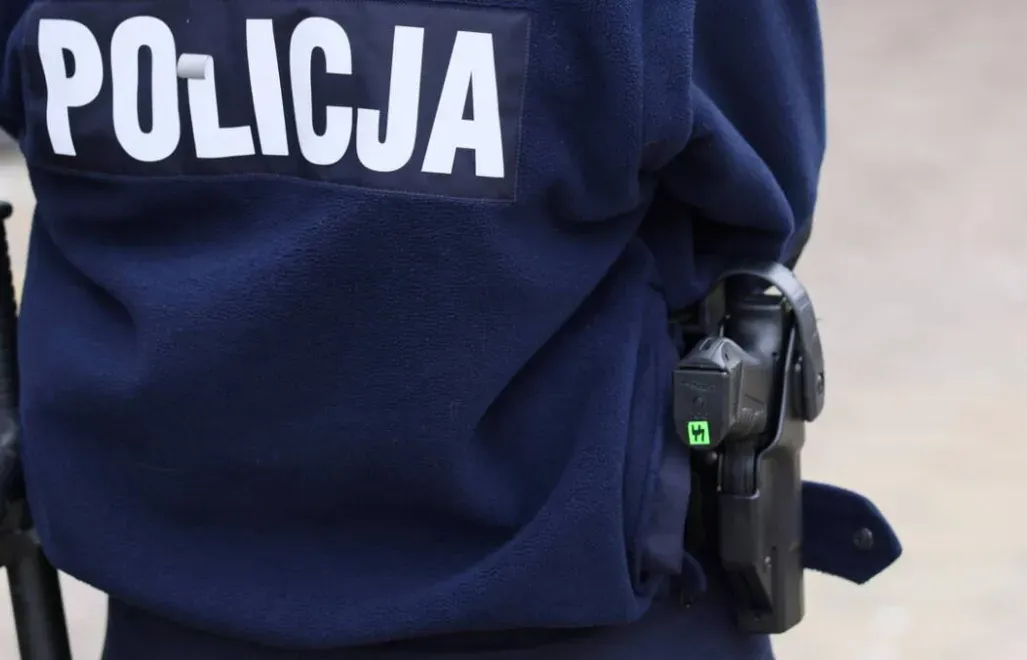Funkcjonariusz policji - zdjęcie ilustracyjne Fot. PAP/Leszek Szymański