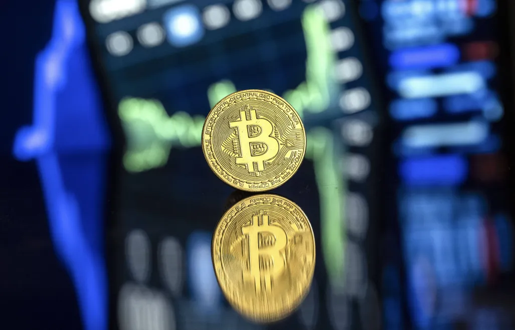 Bitcoin. Fot. PAP/EPA/PABLO GIANINAZZI