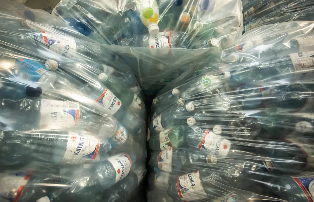 Butelki plastikowe Fot. PAP/Tytus Żmijewski
