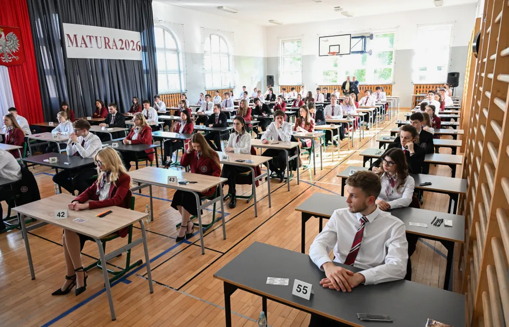 Pisemny egzamin maturalny z języka polskiego. Fot. PAP/Marcin Bielecki