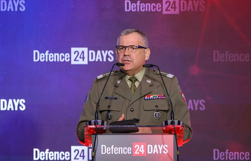  Szef Sztabu Generalnego WP gen. Wiesław Kukuła. Fot. PAP/	Paweł Supernak