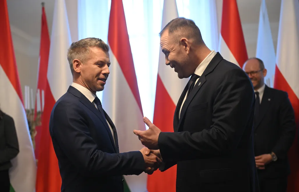 Петер Мадьяр (слева) и Кароль Навроцкий. Fot. PAP/Marcin Obara