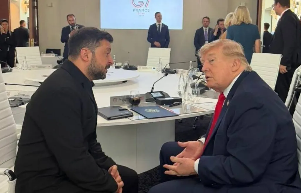 Президент України Володими Зеленський та президент США Дональд Трамп на саміті G7. Fot. X/ZelenskyyUa