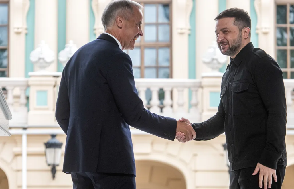 Premier Kanady Mark Carney  i prezydent Ukrainy Wołodym Zełenski. Fot. PAP/	Vladyslav Musiienko (zdjęcie ilustracyjne)