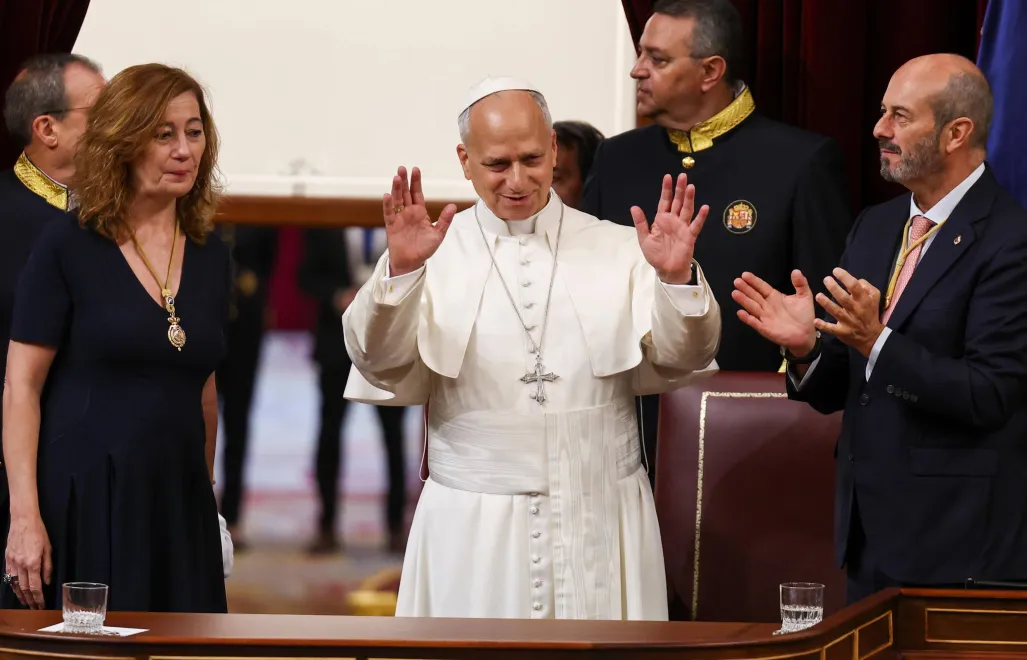 Papież Leon XIV. Fot. PAP/EPA/Yara Nardi