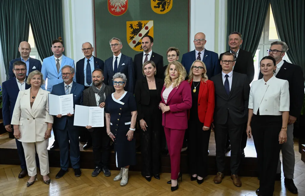 Polskie Elektrownie Jądrowe podpisały w środę w Wejherowie porozumienie z dziesięcioma organizacjami przedsiębiorców z województwa pomorskiego. Fot. PAP/Andrzej Jackowski