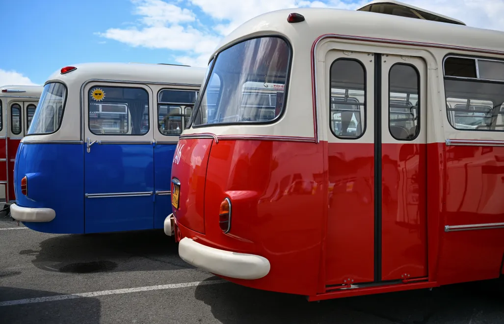 II Zlot Zabytkowych Autobusów w Rzeszowie. Fot. PAP/Darek Delmanowicz