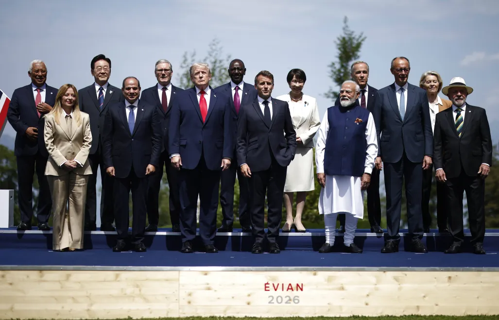 Liderzy szczytu G7. Fot. PAP/EPA/YOAN VALAT 