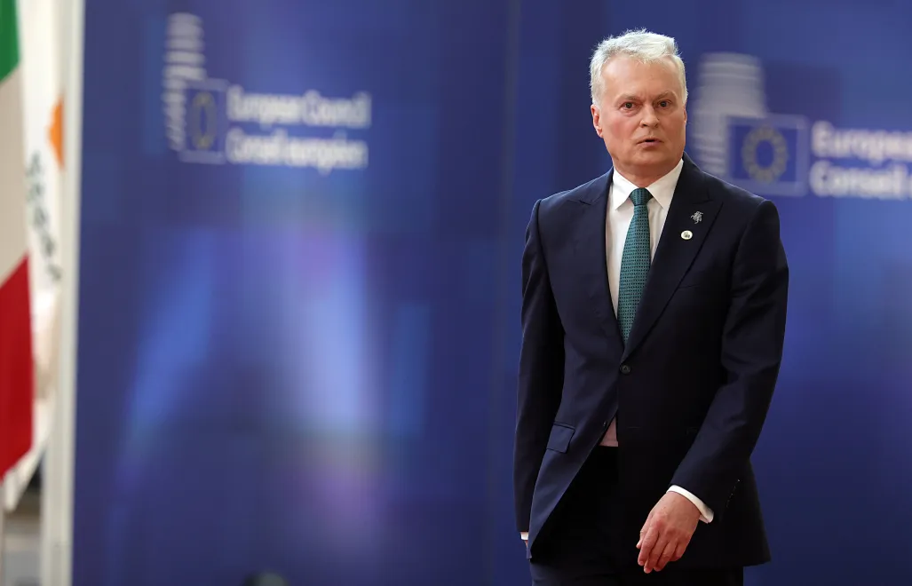 Prezydent Litwy Gitanas Nauseda. Fot. EPA/OLIVIER MATTHYS