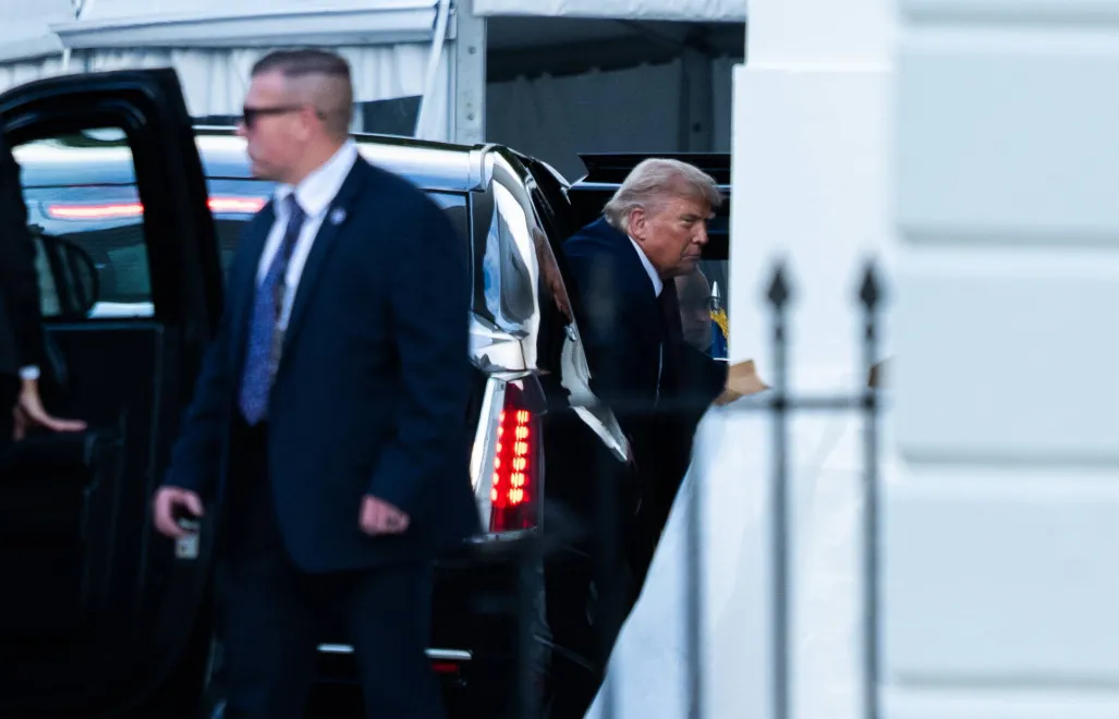 Prezydent USA Donald Trump. Fot. PAP/EPA/ALLISON ROBBERT / POOL