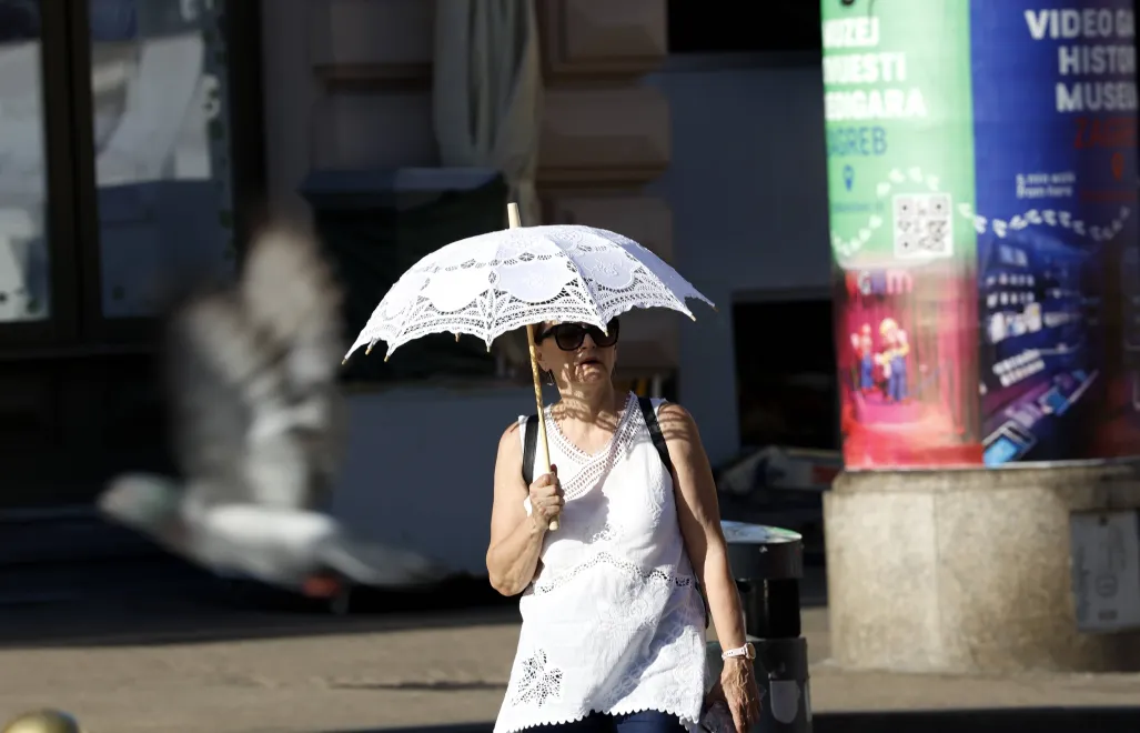 Upały w Chorwacji. Fot. PAP/EPA/ANTONIO BAT 