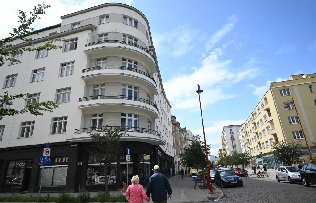 Kamienica Heleny i Juliusza Hundsdorffów która wchodzi w skład Modernistycznego Centrum Gdyni. Fot. PAP/Adam Warżawa