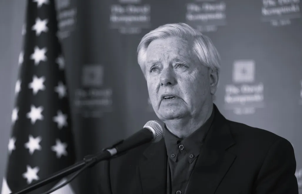Lindsey Graham Fot. PAP/EPA/ABIR SULTAN