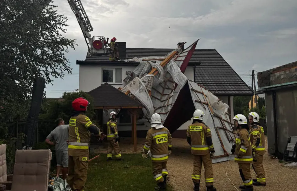 Interwencje strażaków w Świętokrzyskiem. Fot. Facebook/Komenda Wojewódzka Państwowej Straży Pożarnej w Kielcach