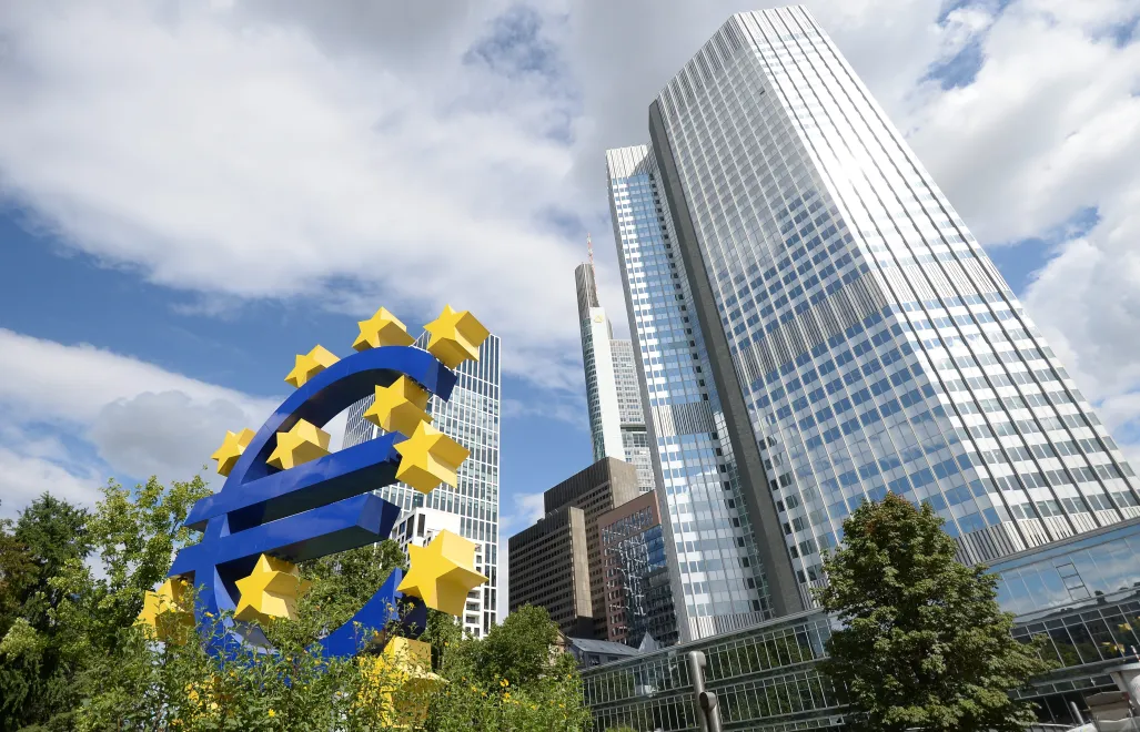 Siedziba Europejskiego Banku Centralnego we Frankfurcie. Fot. PAP/Bartłomiej Zborowski