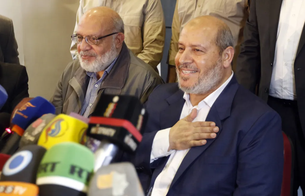Chalil al-Hajja (z prawej), fot. PAP/EPA/YOUSSEF BADAWI
