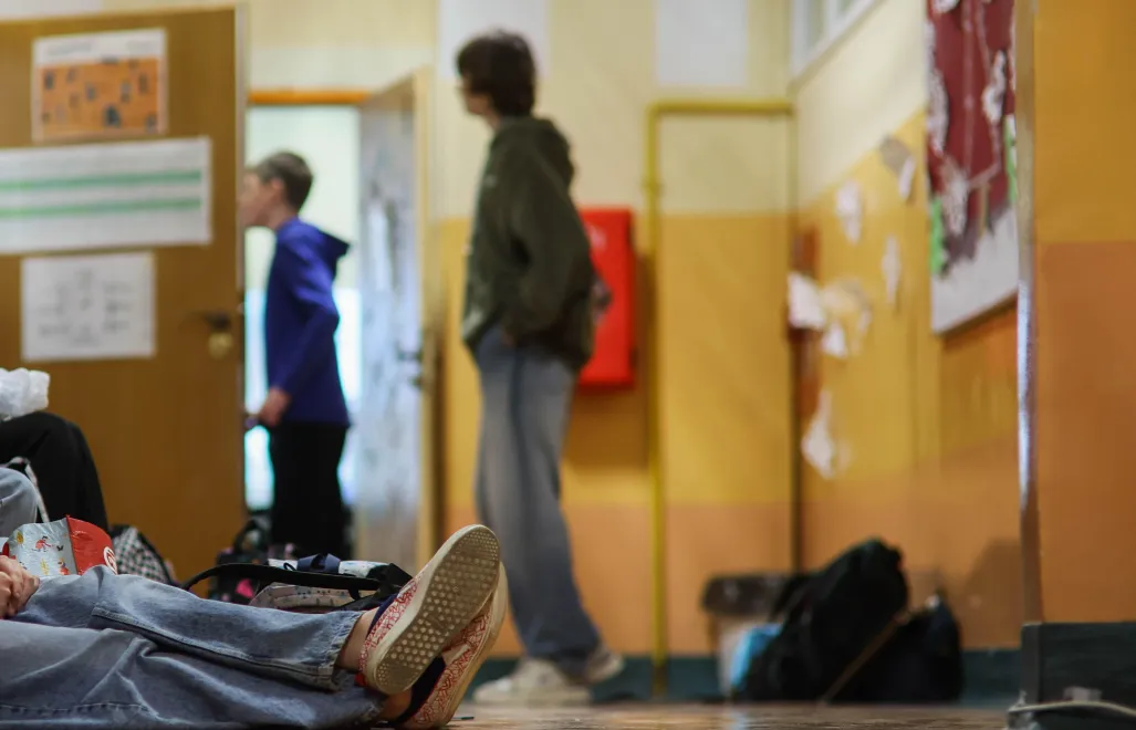 Primary school's hall. Photo: PAP/Leszek Szymański
