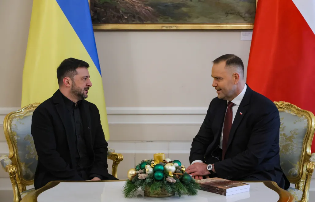 Володимир Зеленський і Кароль Навроцький, 19.12.2025. Фотоілюстрація. Fot. PAP/Paweł Supernak