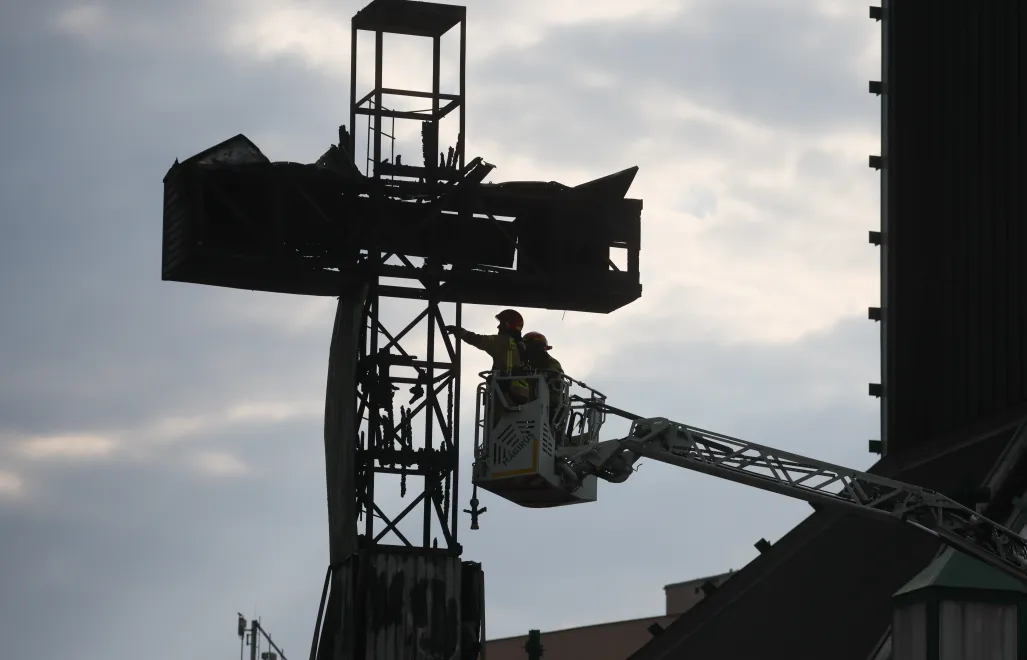  przed kościołem parafialnym św. Maksymiliana Marii Kolbego przy ulicy Rzymowskiego w Warszawie, fot. PAP/Leszek Szymański