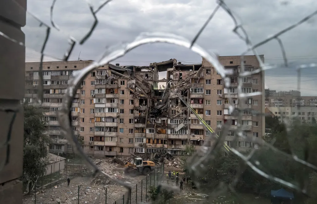 Война в Украине. Разрушения после российских атак.	Fot. PAP/Vladyslav Musiienko
