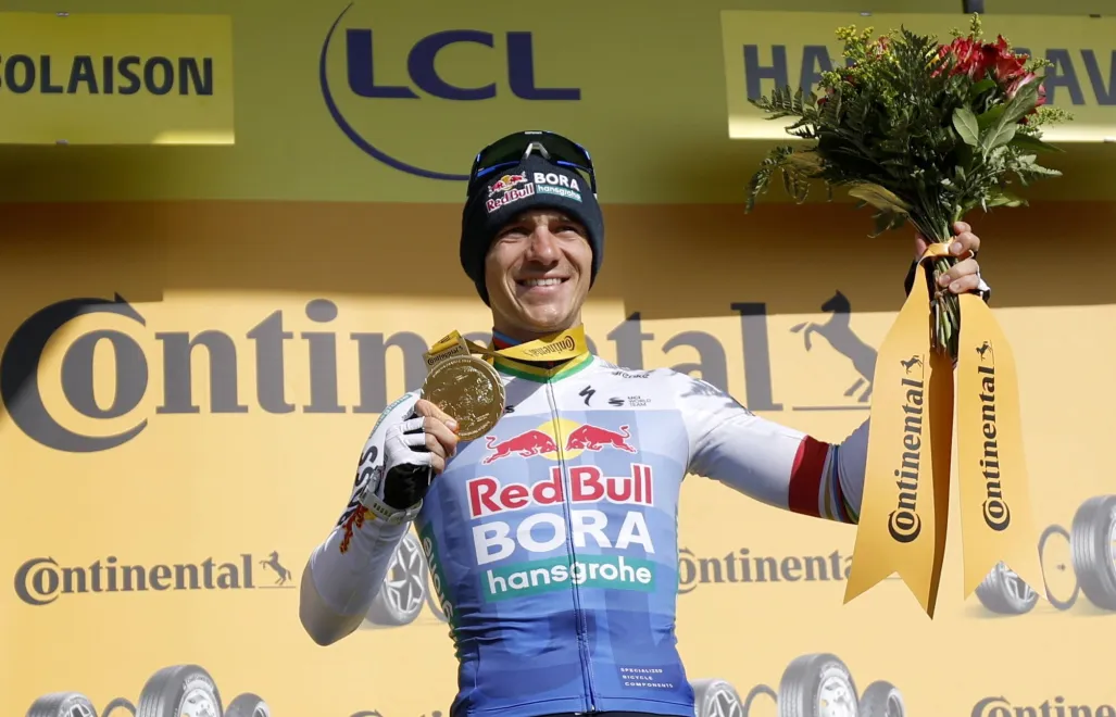 Remco Evenepoel. Fot. PAP/EPA/GUILLAUME HORCAJUELO