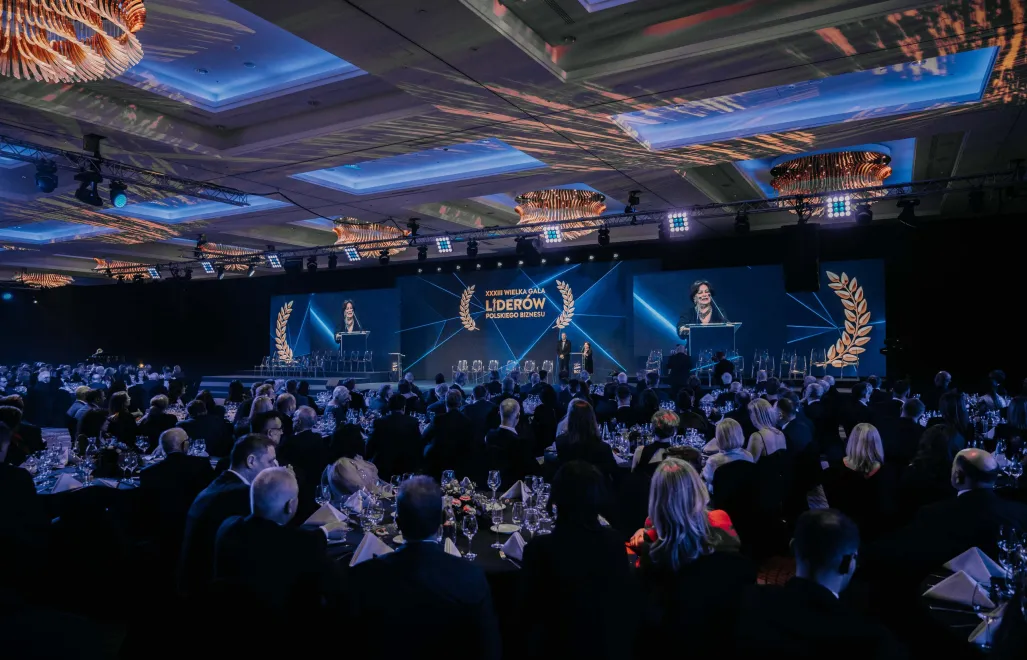  Business Centre Club