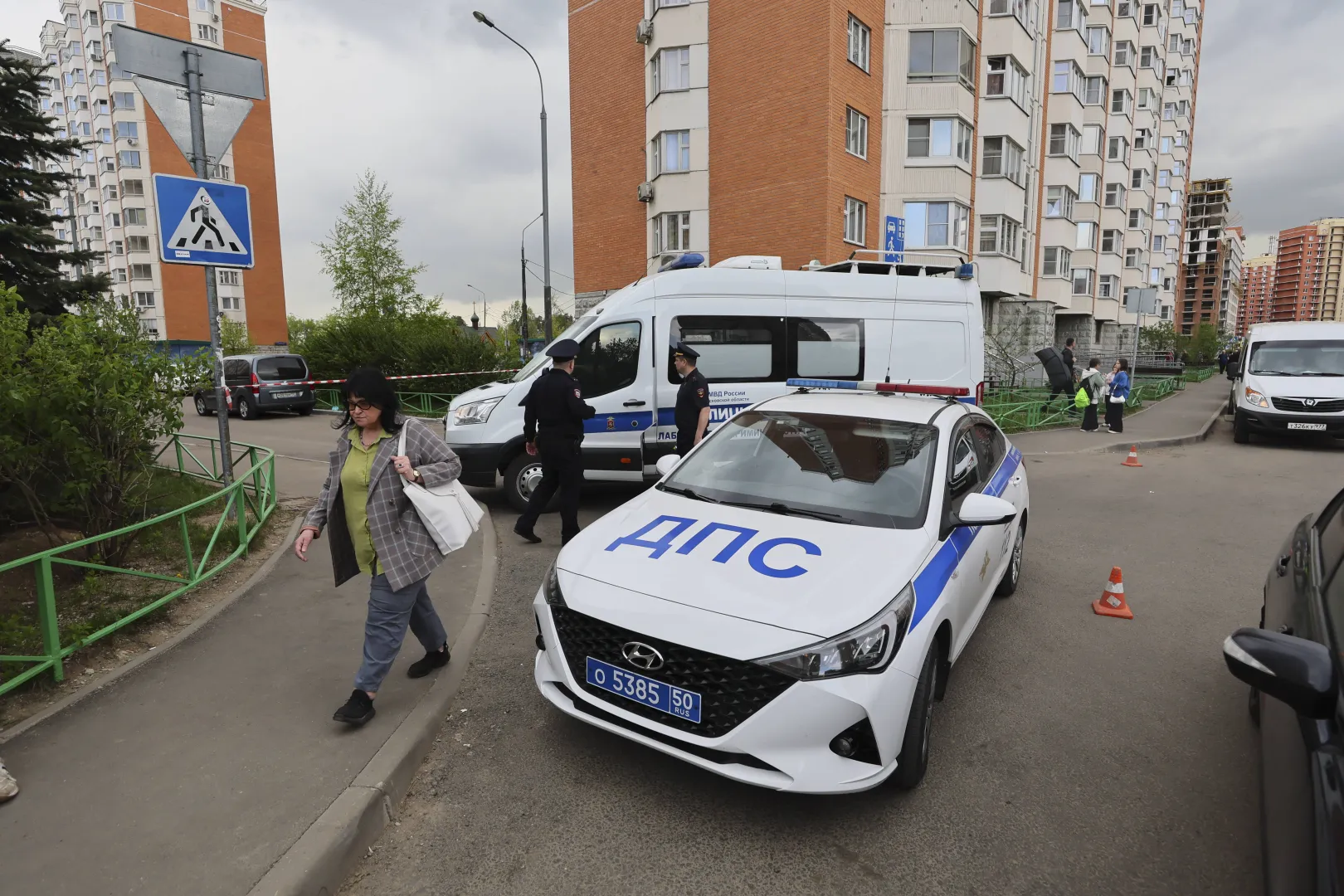 Miejsce zamachu na generała Moskalika. Fot. EPA/YURI KOCHETKOV