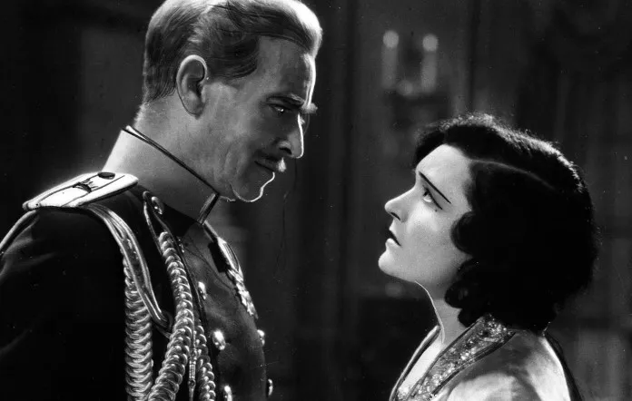 Aktorka Pola Negri w amerykańskim filmie dźwiękowym "Na rozkaz kobiety". Fot. PAP/CAF