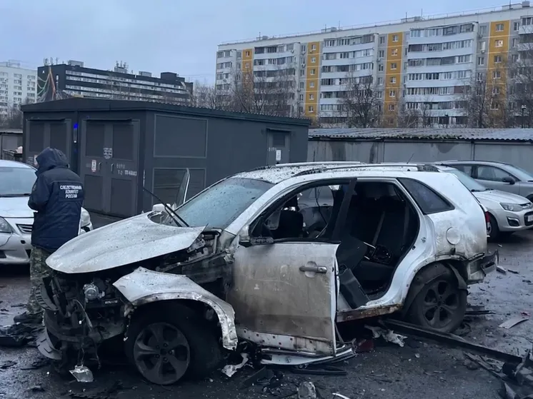 Залишки підріваного автомобіля Сарварова. Fot. Следственный комитет РФ