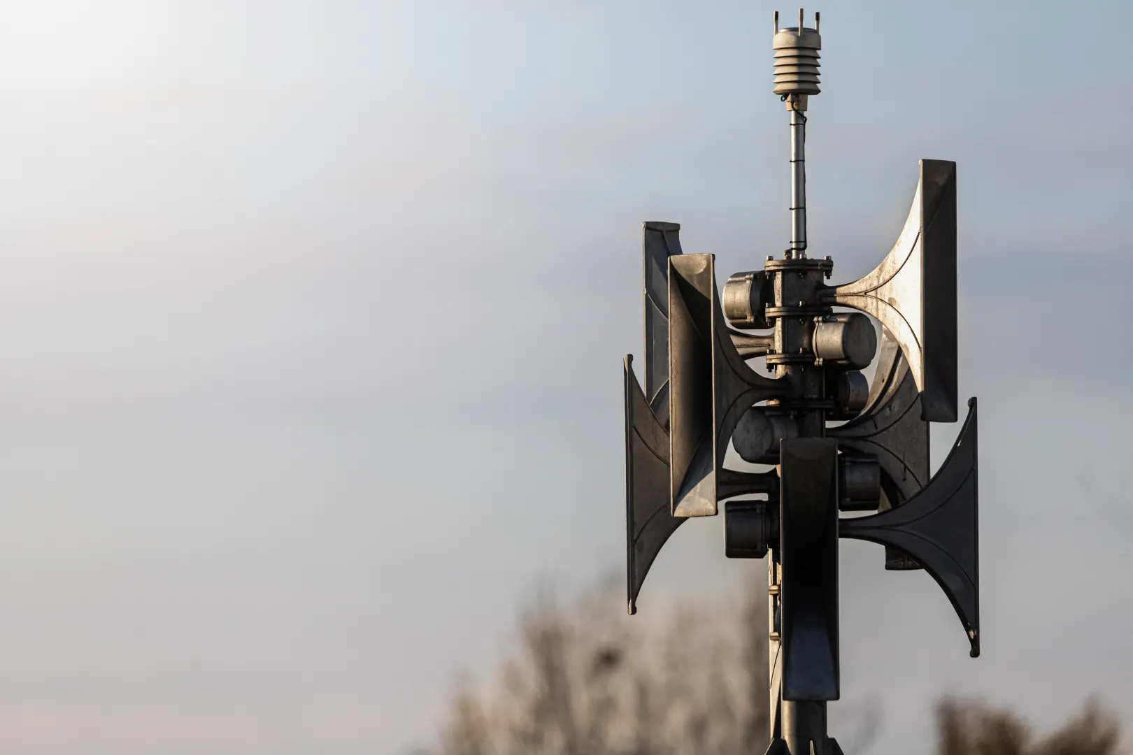 Syrena alarmowa. Fot. Adobe Stock/Artur