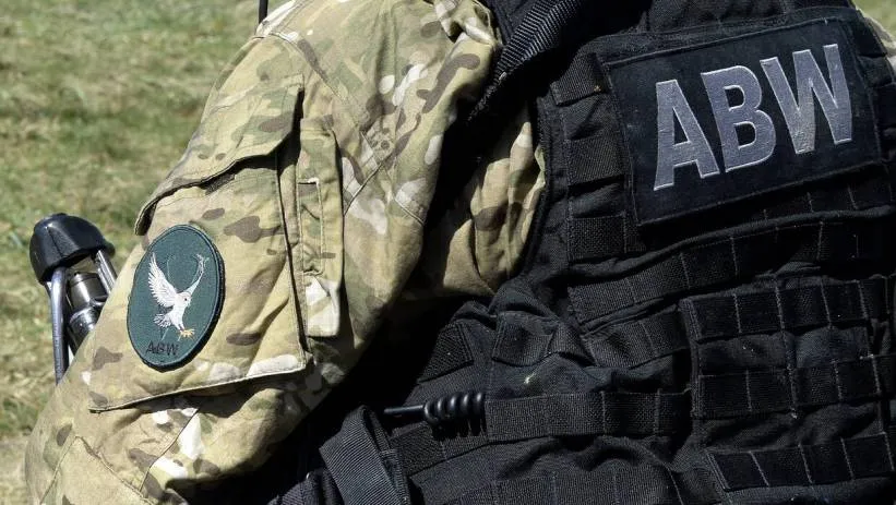 Funkcjonariusz ABW Fot. PAP/Darek Delmanowicz