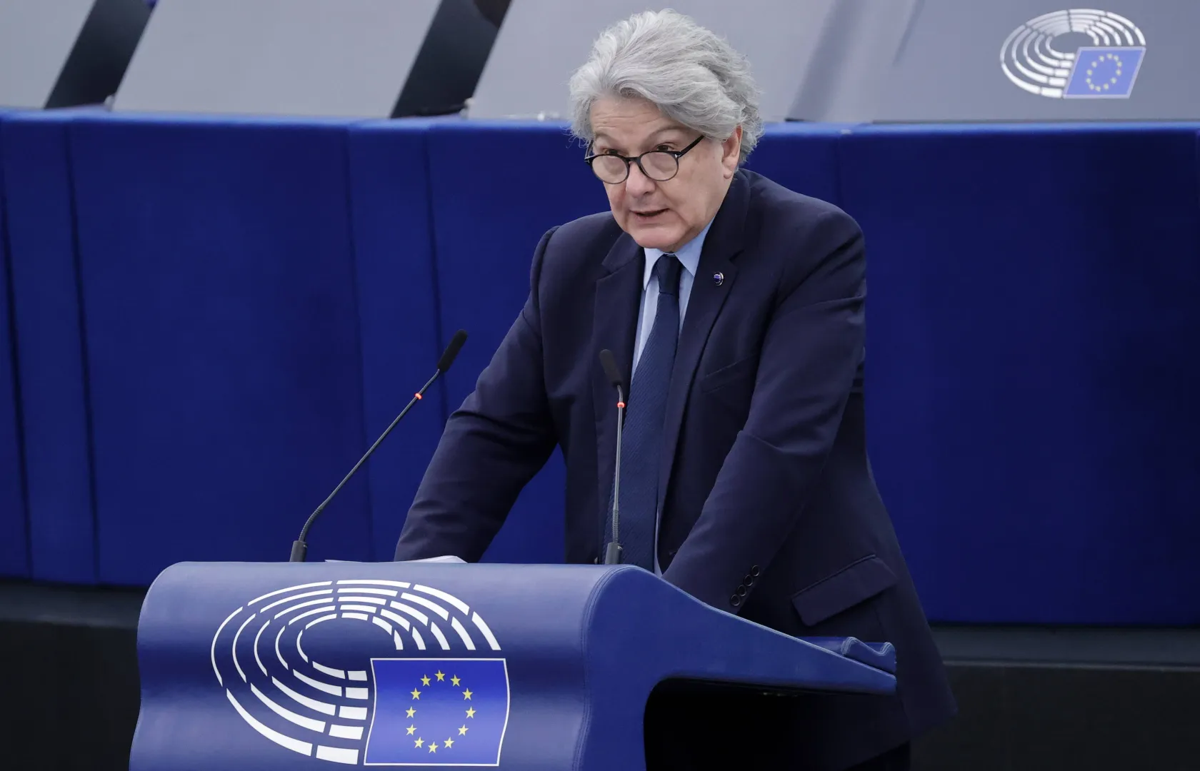 Były komisarz UE Thierry Breton. Fot. EPA/RONALD WITTEK