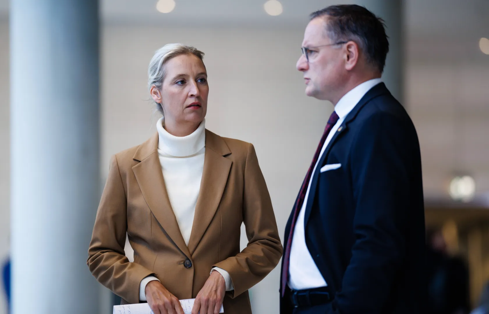 Liderzy AfD Alice Weidel i Tino Chrupalla. Fot. PAP/EPA/CLEMENS BILAN