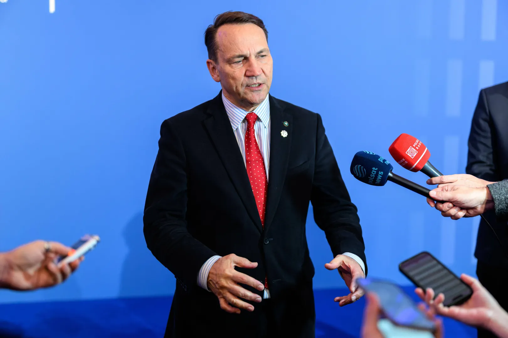 Министр иностранных дел Польши Радослав Сикорский. Fot. PAP/EPA/MAX SLOVENCIK