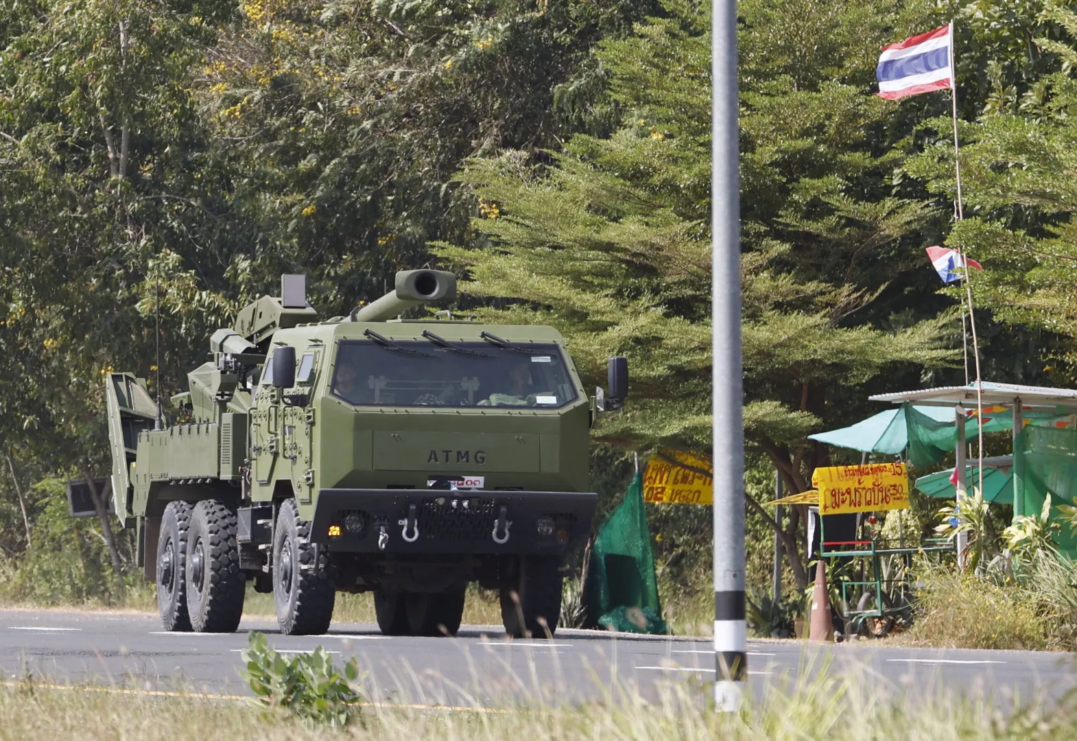 Tajskie wojsko, zdjęcie ilustracyjne, fot. PAP/EPA/RUNGROJ YONGRIT