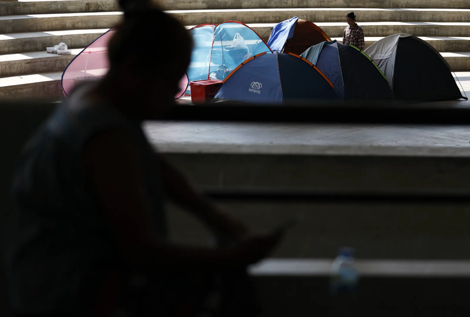 z terenów przygranicznych uciekło 300 tys. osób, Fot. PAP/EPA/	RUNGROJ YONGRIT (zdjęcie ilustracyjne)