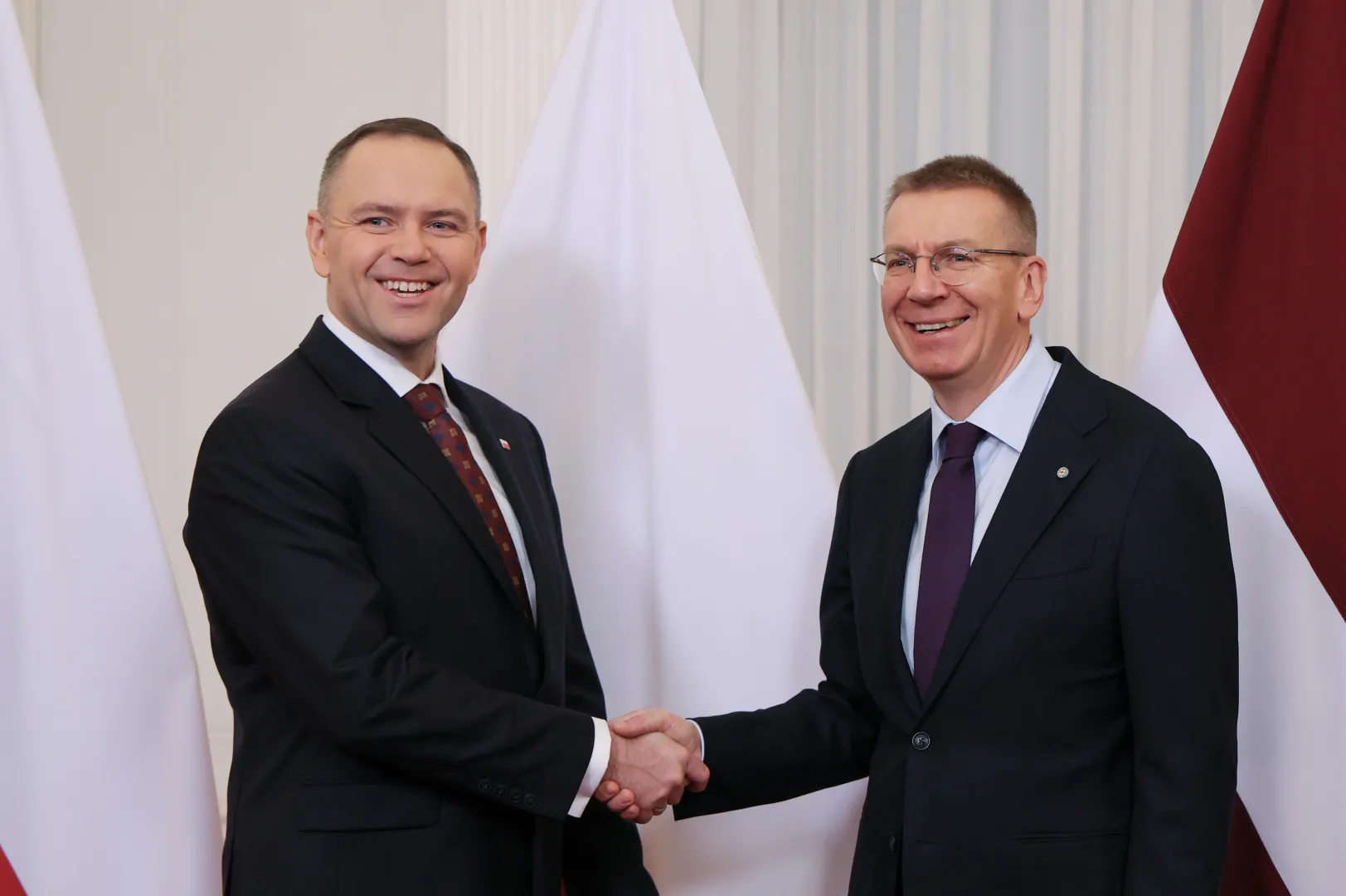 Кароль Навроцкий и Эдгарс Ринкевичс. Fot. PAP/Paweł Supernak