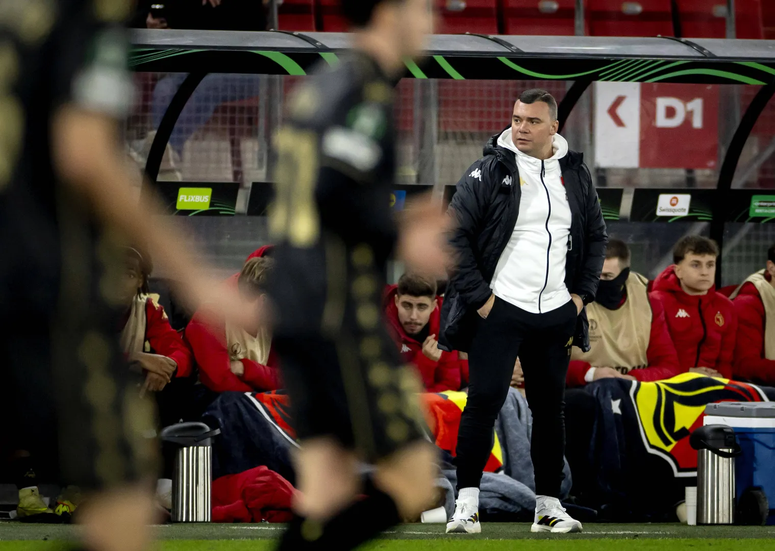 Trener Jagiellonii Adrian Siemieniec. Fot. PAP/EPA/KOEN VAN WEEL