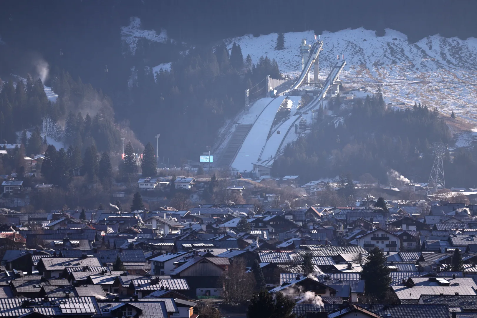 Skocznia w Oberstdorfie Fot. PAP/EPA/ANNA SZILAGYI