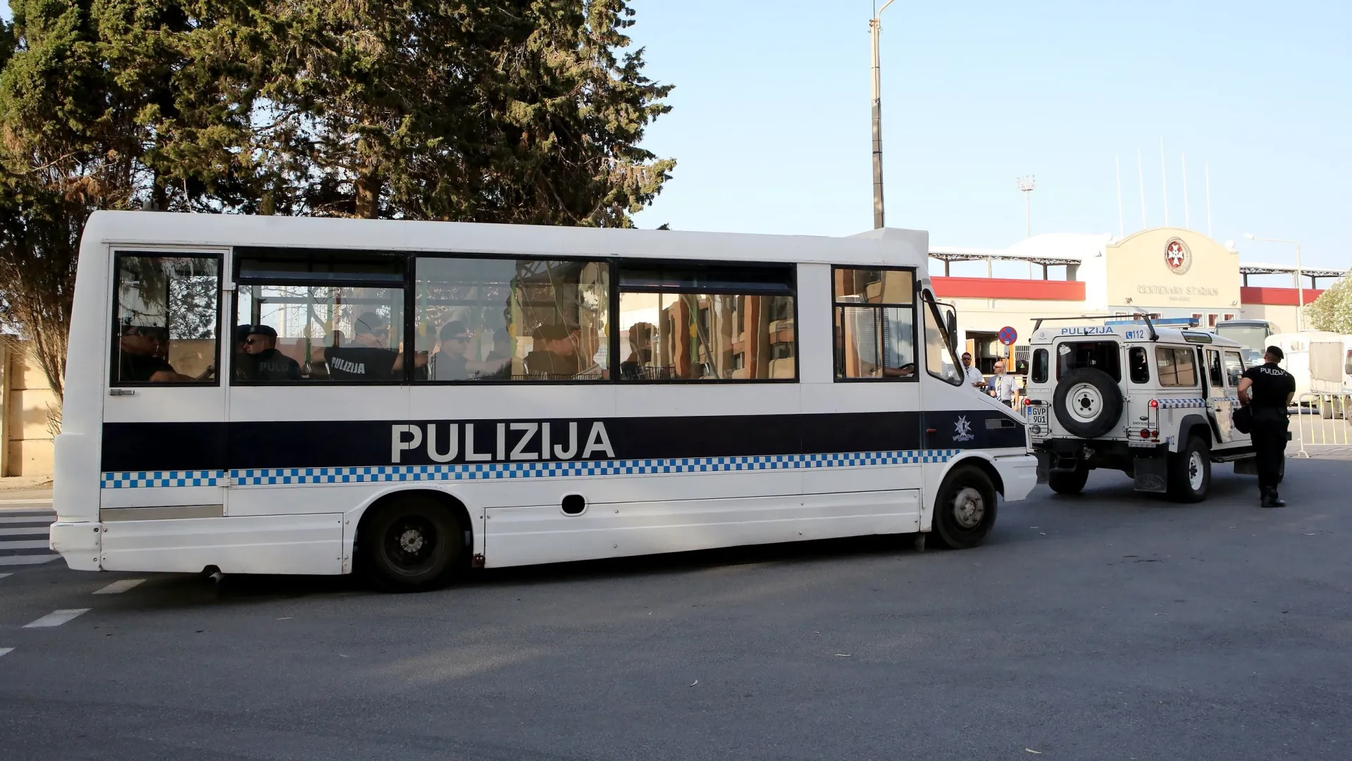 Radiowozy policyjne na Malcie - zdjęcie ilustracyjne Fot. PAP/EPA/DOMENIC AQUILINA