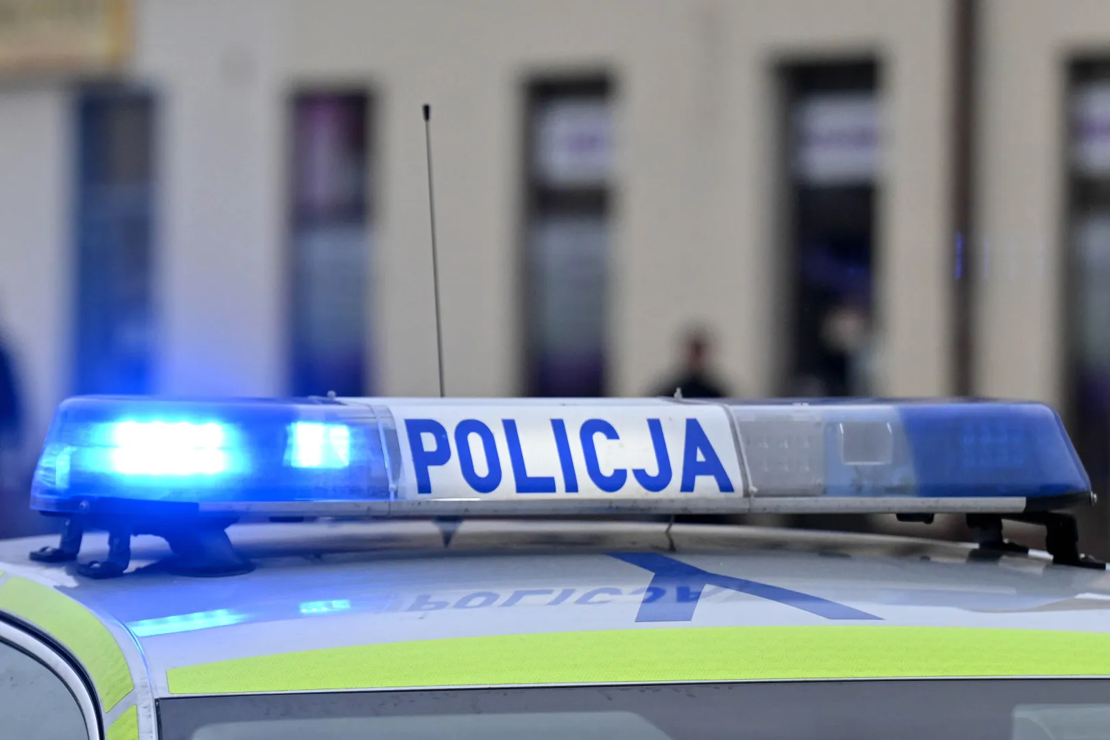 Radiowóz policyjny, zdjęcie ilustracyjne, fot. PAP/Piotr Polak