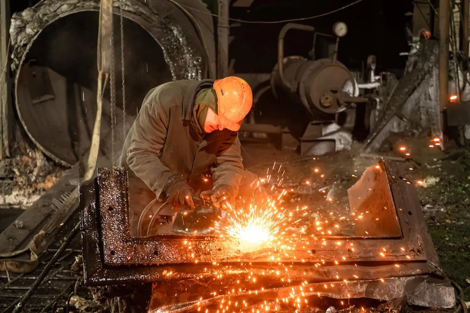 Украина. Ремонтные работы в энергетическом секторе. Fot. Facebook/Міністерство енергетики України