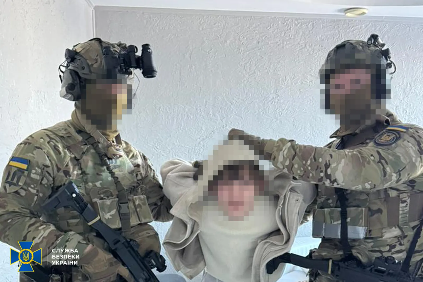 Zatrzymanie członków 10-osobowej grupy przez SBU, screenshot, fot. X/@ServiceSsu